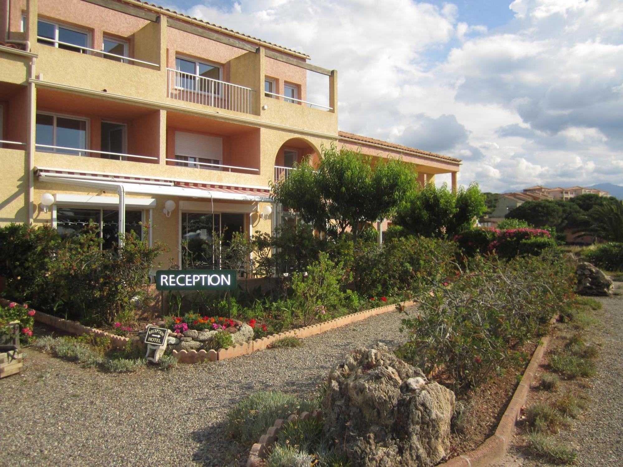 Hotel Les Galets سانت فلوران المظهر الخارجي الصورة
