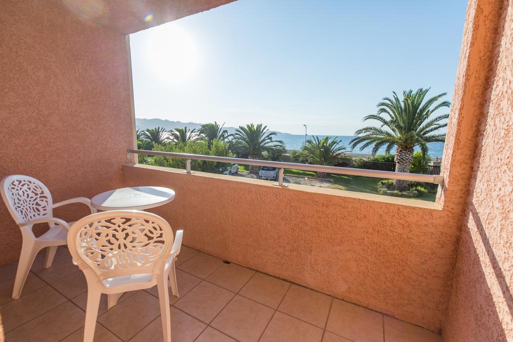 Hotel Les Galets سانت فلوران المظهر الخارجي الصورة
